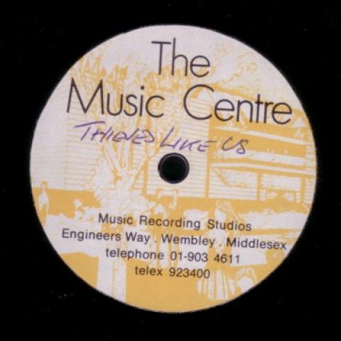 Thieves_12_Acetate_Uk_Label.jpg